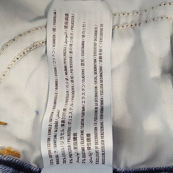 Abercrombie & Fitch Harper Low Rise Super Skinny Distressed Floral detail Size 0 - Picture 15 of 16